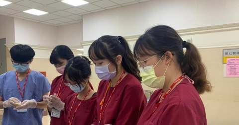 專科護理師「五科併成一科」引專業反彈！李彥秀：此舉已不能用腦殘形容