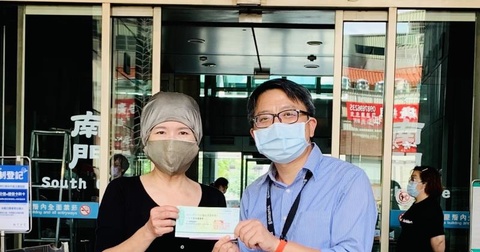 亞德客捐2千萬 富邦金控捐1千萬 侯友宜：將補助醫護人員免費住宿